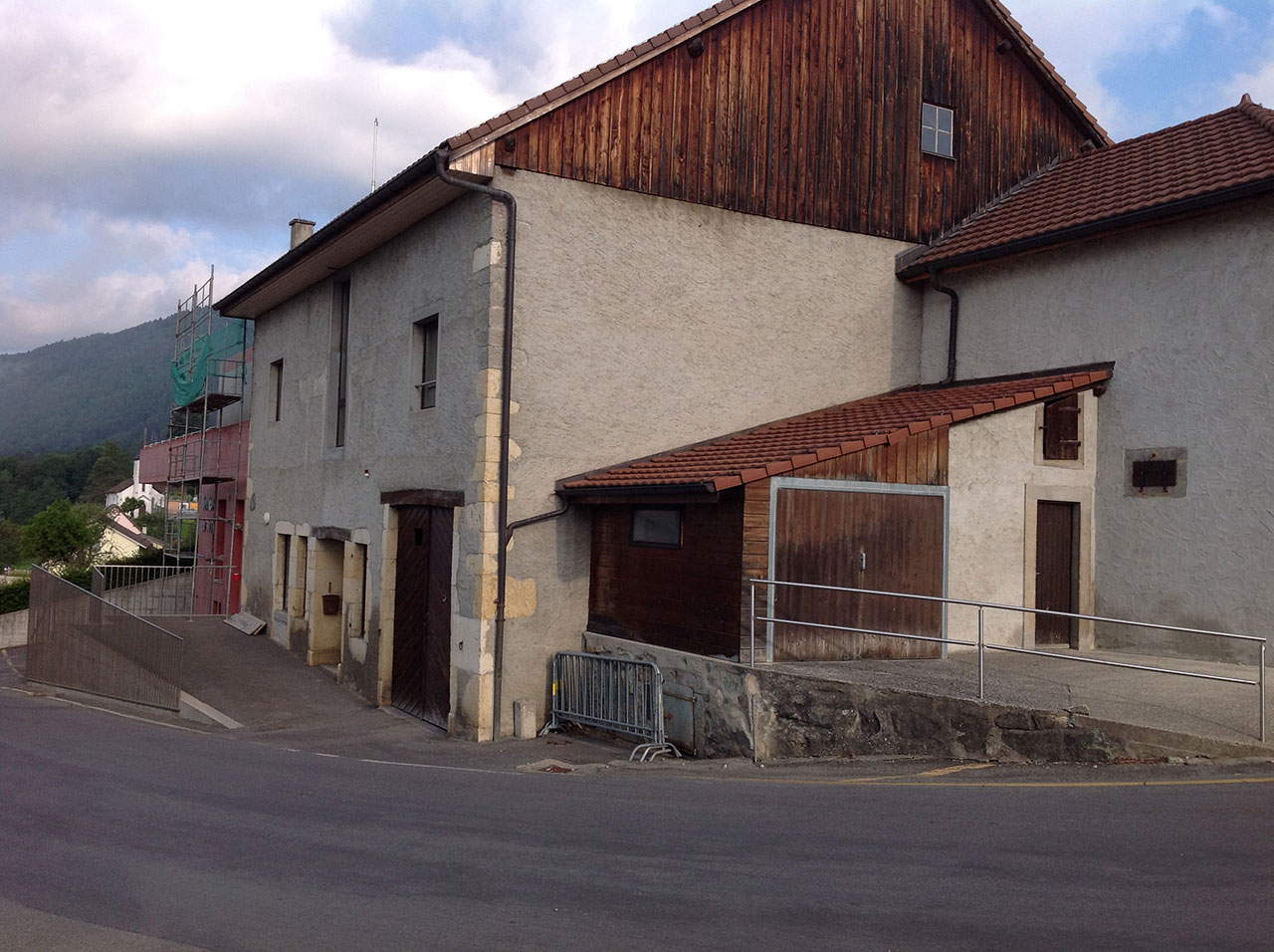 Salle communale, ancien battoir